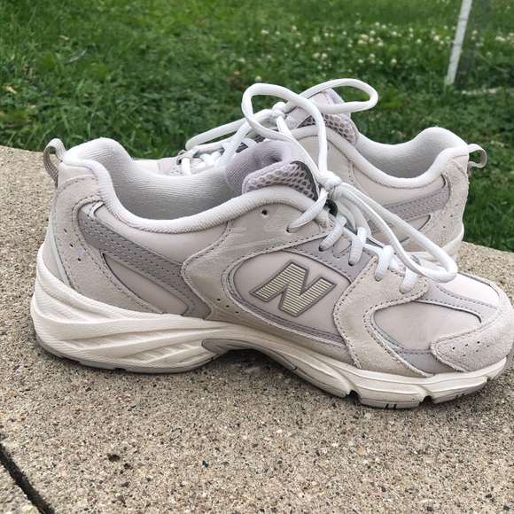 New Balance 530s size 5 - Picture 6 of 7